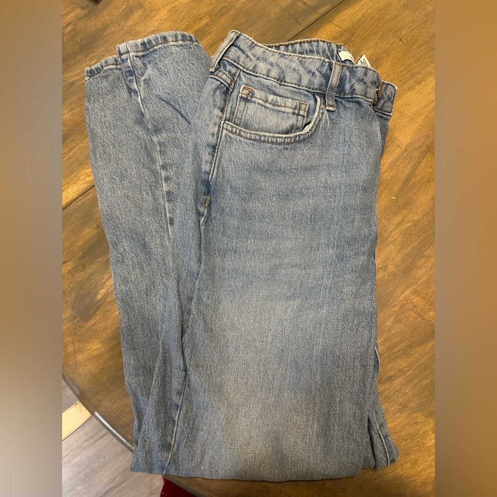 Forever 21 Light Wash High Rise Wide Leg Jeans Size 30 (Size 10)